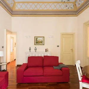 Apartament Alla Corte Del Xix Secolo, Katania